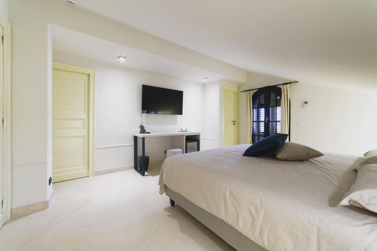 Caffetteria Luca Suite & Rooms 브론테 외부 사진